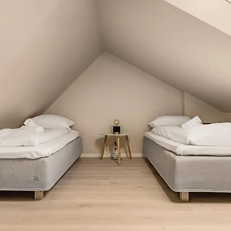 Apartment Dinbnb I New High-end Penthouse Apt - Wine, Dine & Views