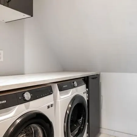 Dinbnb I New High-end Penthouse Apt - Wine, Dine & Views * Bergen